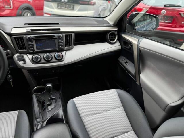 Синій Тойота РАВ 4, об'ємом двигуна 2.5 л та пробігом 192 тис. км за 13600 $, фото 6 на Automoto.ua