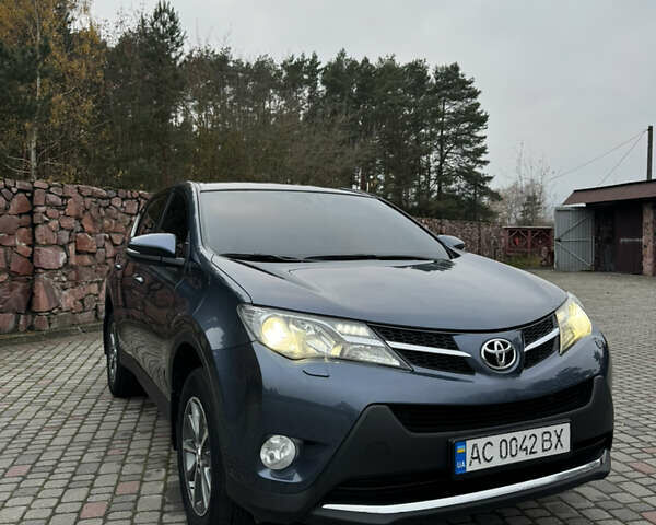 Синій Тойота РАВ 4, об'ємом двигуна 2.23 л та пробігом 146 тис. км за 18900 $, фото 1 на Automoto.ua