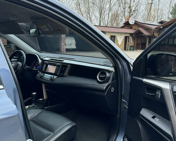 Синій Тойота РАВ 4, об'ємом двигуна 2.23 л та пробігом 146 тис. км за 18900 $, фото 40 на Automoto.ua