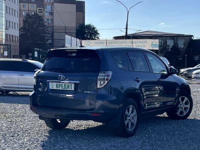 Синий Тойота РАВ 4, объемом двигателя 0 л и пробегом 174 тыс. км за 10400 $, фото 1 на Automoto.ua