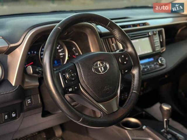 Синий Тойота РАВ 4, объемом двигателя 2.49 л и пробегом 220 тыс. км за 15700 $, фото 10 на Automoto.ua