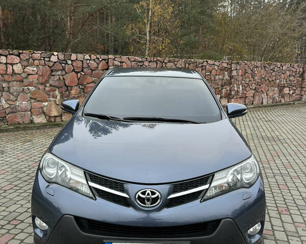 Синій Тойота РАВ 4, об'ємом двигуна 2.23 л та пробігом 146 тис. км за 18900 $, фото 22 на Automoto.ua