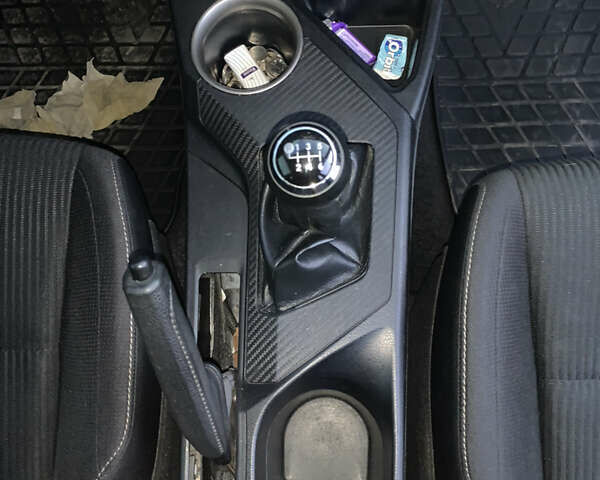 Синий Тойота РАВ 4, объемом двигателя 2.23 л и пробегом 265 тыс. км за 14700 $, фото 18 на Automoto.ua
