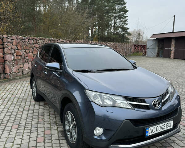 Синій Тойота РАВ 4, об'ємом двигуна 2.23 л та пробігом 146 тис. км за 18900 $, фото 12 на Automoto.ua