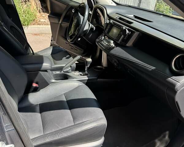 Синий Тойота РАВ 4, объемом двигателя 2.5 л и пробегом 78 тыс. км за 21500 $, фото 13 на Automoto.ua