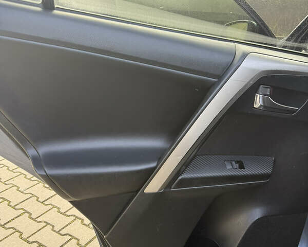 Синий Тойота РАВ 4, объемом двигателя 2.23 л и пробегом 248 тыс. км за 16500 $, фото 13 на Automoto.ua