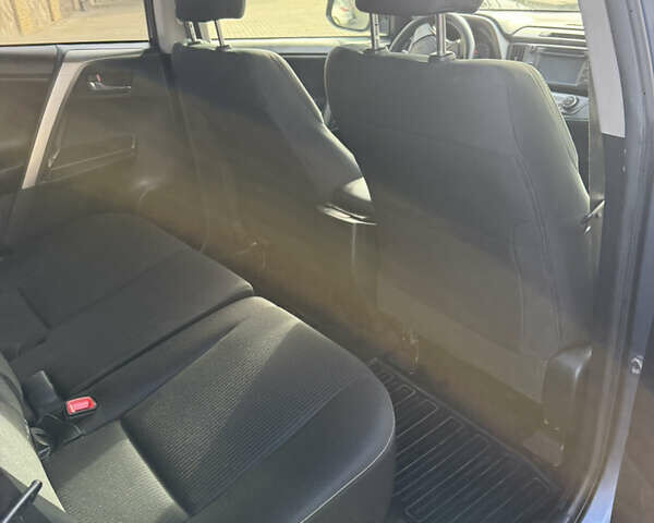 Синий Тойота РАВ 4, объемом двигателя 2.23 л и пробегом 248 тыс. км за 16500 $, фото 10 на Automoto.ua