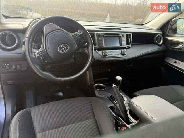 Синий Тойота РАВ 4, объемом двигателя 2.23 л и пробегом 248 тыс. км за 16500 $, фото 14 на Automoto.ua