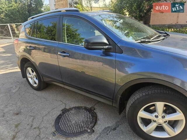 Синий Тойота РАВ 4, объемом двигателя 2.49 л и пробегом 180 тыс. км за 16000 $, фото 9 на Automoto.ua