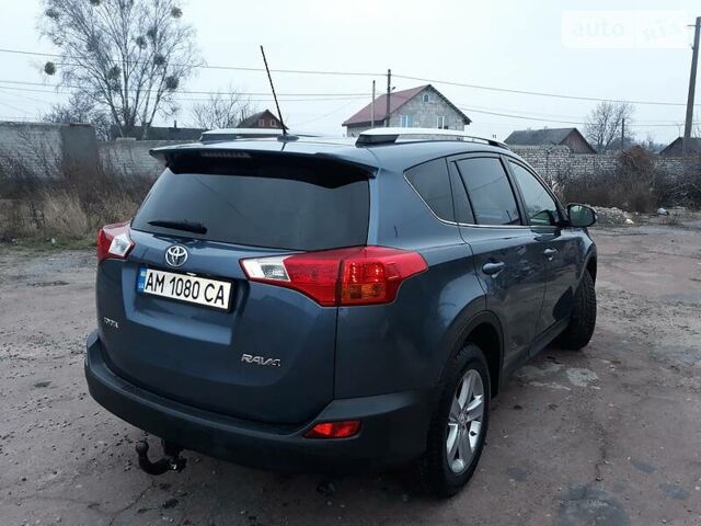 Синій Тойота РАВ 4, об'ємом двигуна 2 л та пробігом 253 тис. км за 16500 $, фото 9 на Automoto.ua