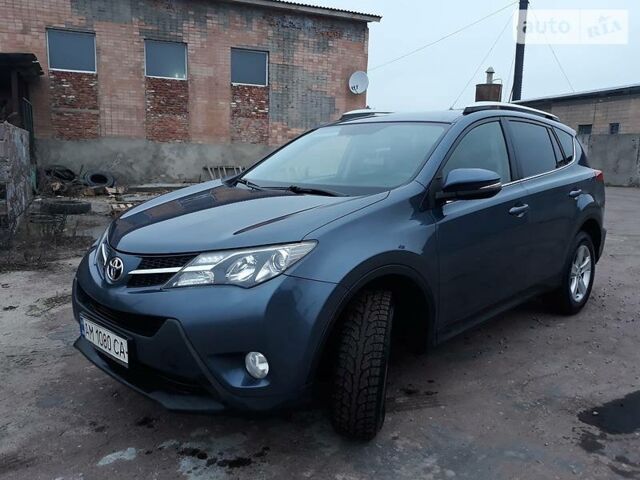 Синій Тойота РАВ 4, об'ємом двигуна 2 л та пробігом 253 тис. км за 16500 $, фото 1 на Automoto.ua