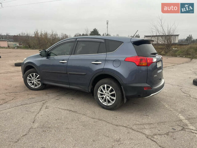 Синий Тойота РАВ 4, объемом двигателя 2.49 л и пробегом 144 тыс. км за 17800 $, фото 4 на Automoto.ua