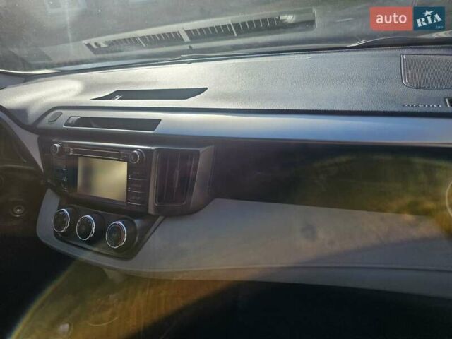 Синий Тойота РАВ 4, объемом двигателя 2.49 л и пробегом 180 тыс. км за 16000 $, фото 10 на Automoto.ua