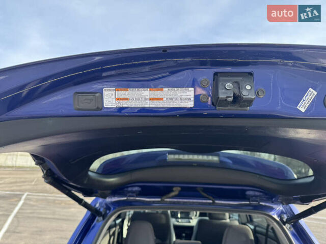 Синий Тойота РАВ 4, объемом двигателя 2.49 л и пробегом 201 тыс. км за 14400 $, фото 11 на Automoto.ua