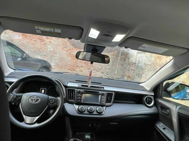 Синий Тойота РАВ 4, объемом двигателя 0 л и пробегом 109 тыс. км за 10700 $, фото 8 на Automoto.ua