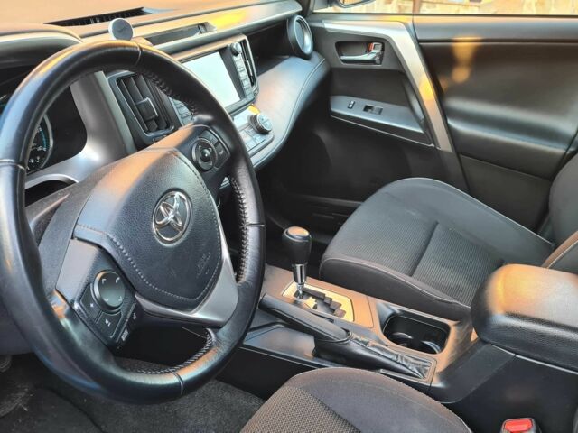 Синий Тойота РАВ 4, объемом двигателя 2.5 л и пробегом 186 тыс. км за 20000 $, фото 15 на Automoto.ua