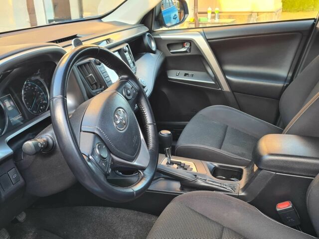 Синий Тойота РАВ 4, объемом двигателя 2.5 л и пробегом 186 тыс. км за 20000 $, фото 6 на Automoto.ua