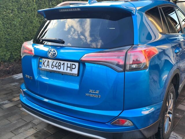 Синий Тойота РАВ 4, объемом двигателя 2.5 л и пробегом 186 тыс. км за 20000 $, фото 4 на Automoto.ua