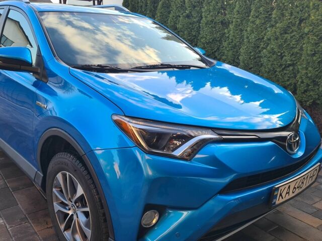 Синий Тойота РАВ 4, объемом двигателя 2.5 л и пробегом 186 тыс. км за 20000 $, фото 1 на Automoto.ua