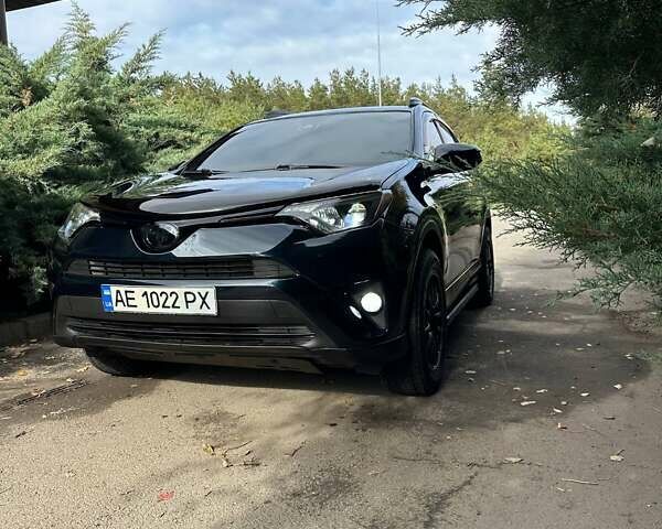 Тойота РАВ 4 2017 в Новомосковске на Automoto.ua Синий Тойота РАВ 4, объемом двигателя 2.49 л и пробегом 125 тыс. км за 22500 $, фото 23 на Automoto.ua