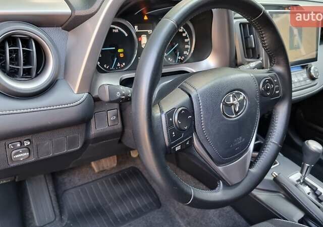 Тойота РАВ 4 2017 в Харькове на Automoto.ua Синий Тойота РАВ 4, объемом двигателя 2.5 л и пробегом 29 тыс. км за 27700 $, фото 23 на Automoto.ua