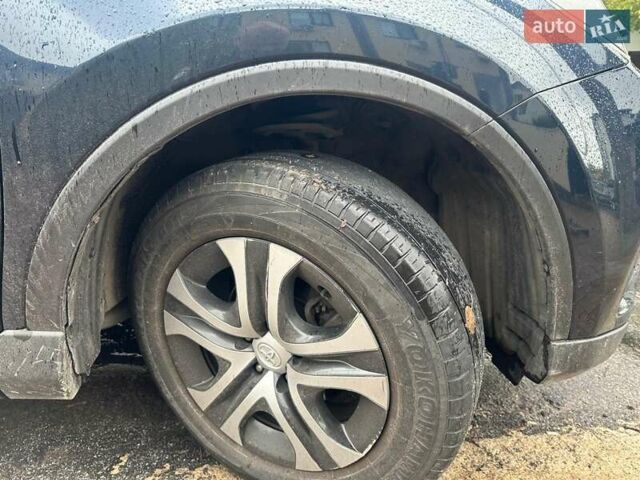 Тойота РАВ 4 2017 в Виннице на Automoto.ua Синий Тойота РАВ 4, объемом двигателя 1.99 л и пробегом 104 тыс. км за 20000 $, фото 6 на Automoto.ua