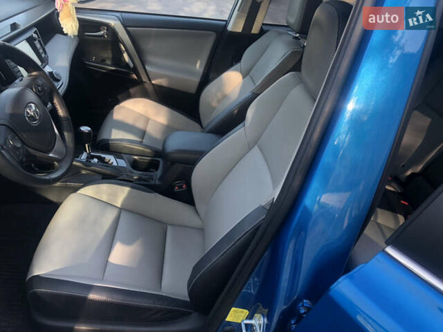 Синій Тойота РАВ 4, об'ємом двигуна 2.49 л та пробігом 54 тис. км за 24700 $, фото 27 на Automoto.ua