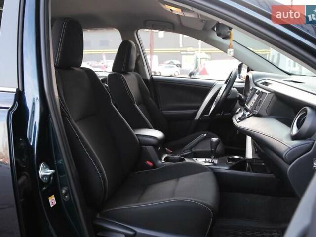 Синий Тойота РАВ 4, объемом двигателя 1.99 л и пробегом 111 тыс. км за 25500 $, фото 11 на Automoto.ua