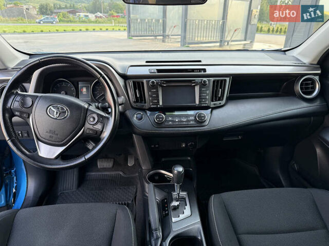 Синій Тойота РАВ 4, об'ємом двигуна 2.49 л та пробігом 77 тис. км за 18600 $, фото 21 на Automoto.ua