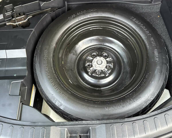 Тойота РАВ 4 2017 в Киеве на Automoto.ua Синий Тойота РАВ 4, объемом двигателя 2.49 л и пробегом 71 тыс. км за 25900 $, фото 32 на Automoto.ua