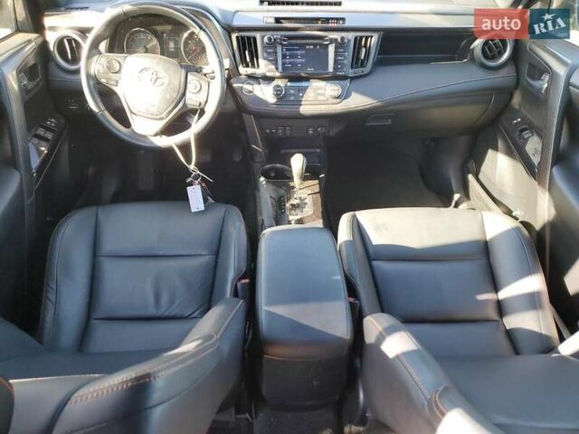 Синій Тойота РАВ 4, об'ємом двигуна 2.5 л та пробігом 58 тис. км за 6000 $, фото 7 на Automoto.ua