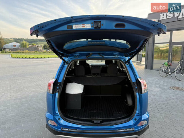 Синій Тойота РАВ 4, об'ємом двигуна 2.49 л та пробігом 77 тис. км за 18600 $, фото 9 на Automoto.ua