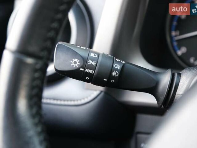 Синий Тойота РАВ 4, объемом двигателя 1.99 л и пробегом 111 тыс. км за 25500 $, фото 20 на Automoto.ua