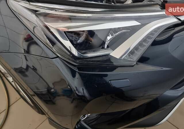 Синий Тойота РАВ 4, объемом двигателя 2.5 л и пробегом 29 тыс. км за 28300 $, фото 5 на Automoto.ua