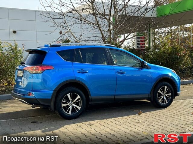 Тойота РАВ 4 2017 у Одесі на Automoto.ua Синій Тойота РАВ 4, об'ємом двигуна 2.5 л та пробігом 150 тис. км за 16500 $, фото 8 на Automoto.ua