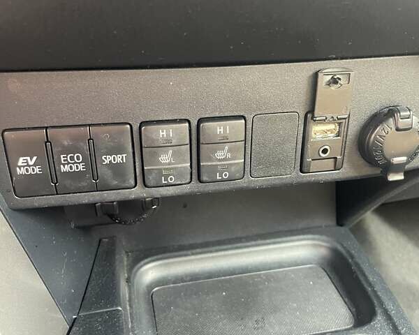 Синий Тойота РАВ 4, объемом двигателя 2.49 л и пробегом 96 тыс. км за 26500 $, фото 26 на Automoto.ua