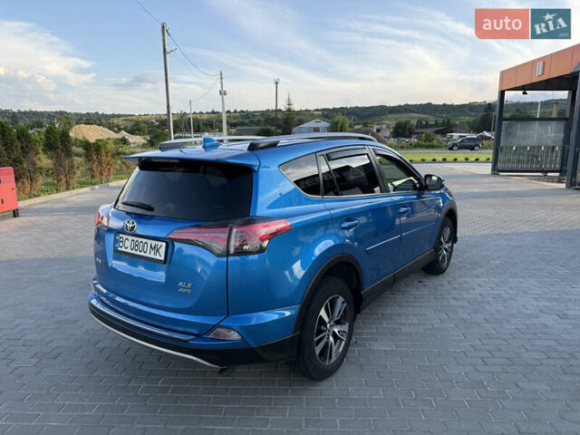 Синій Тойота РАВ 4, об'ємом двигуна 2.49 л та пробігом 77 тис. км за 18600 $, фото 8 на Automoto.ua