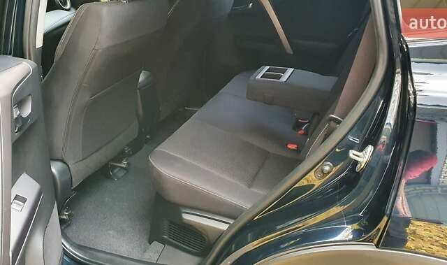 Тойота РАВ 4 2017 в Харькове на Automoto.ua Синий Тойота РАВ 4, объемом двигателя 2.5 л и пробегом 29 тыс. км за 27700 $, фото 5 на Automoto.ua