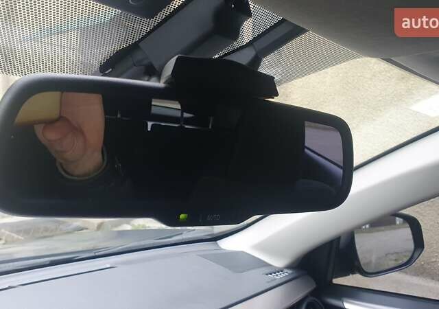 Синий Тойота РАВ 4, объемом двигателя 2.5 л и пробегом 29 тыс. км за 27700 $, фото 13 на Automoto.ua