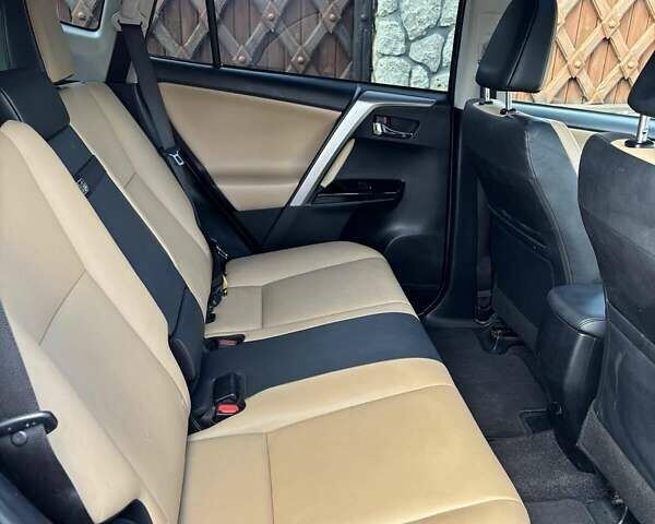 Синий Тойота РАВ 4, объемом двигателя 2.49 л и пробегом 96 тыс. км за 26500 $, фото 9 на Automoto.ua