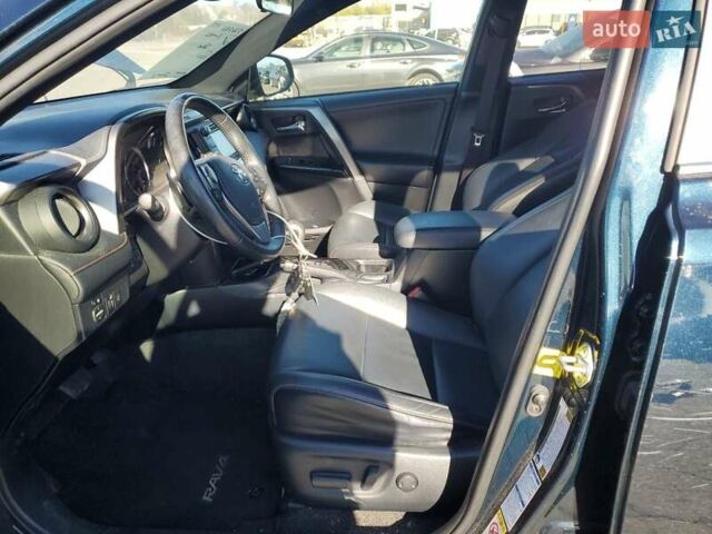 Синій Тойота РАВ 4, об'ємом двигуна 2.5 л та пробігом 58 тис. км за 6000 $, фото 6 на Automoto.ua