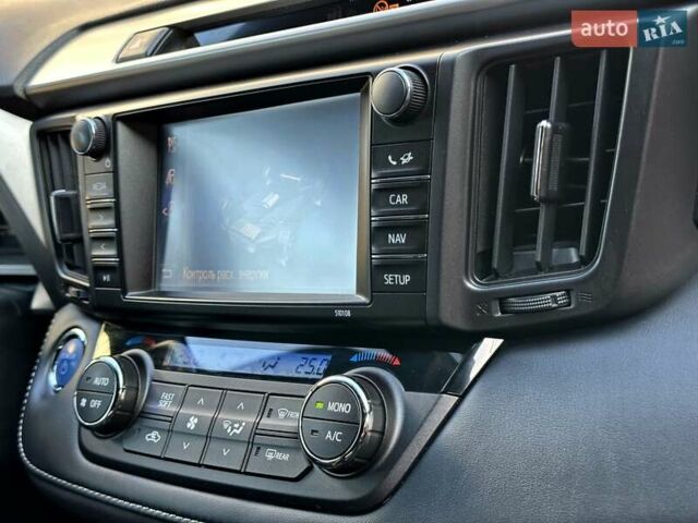 Синий Тойота РАВ 4, объемом двигателя 2.49 л и пробегом 99 тыс. км за 25700 $, фото 46 на Automoto.ua