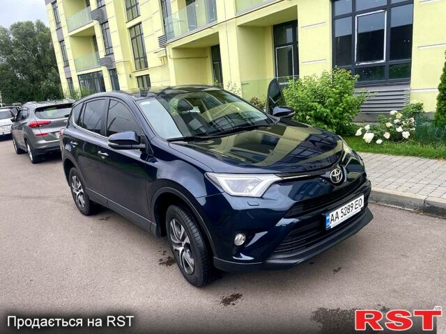 Синій Тойота РАВ 4, об'ємом двигуна 2 л та пробігом 160 тис. км за 18500 $, фото 2 на Automoto.ua