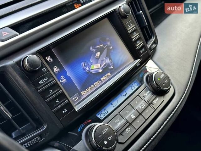 Синий Тойота РАВ 4, объемом двигателя 2.49 л и пробегом 99 тыс. км за 25700 $, фото 59 на Automoto.ua