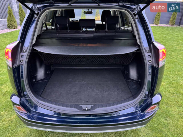 Синий Тойота РАВ 4, объемом двигателя 2.49 л и пробегом 70 тыс. км за 27000 $, фото 5 на Automoto.ua