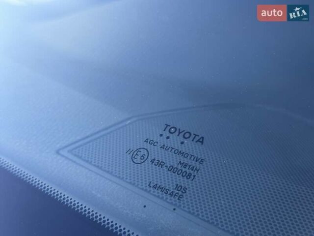 Синий Тойота РАВ 4, объемом двигателя 2.49 л и пробегом 99 тыс. км за 25700 $, фото 10 на Automoto.ua