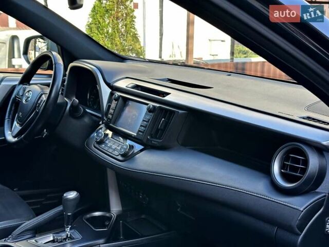 Синий Тойота РАВ 4, объемом двигателя 2.49 л и пробегом 99 тыс. км за 25700 $, фото 54 на Automoto.ua