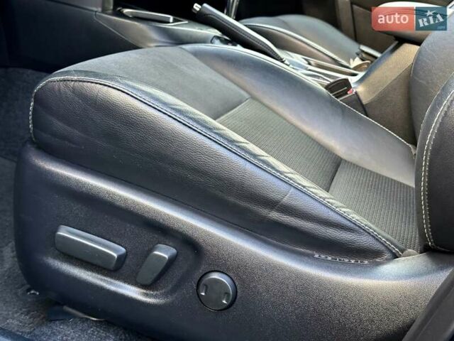 Синий Тойота РАВ 4, объемом двигателя 2.49 л и пробегом 99 тыс. км за 25700 $, фото 51 на Automoto.ua