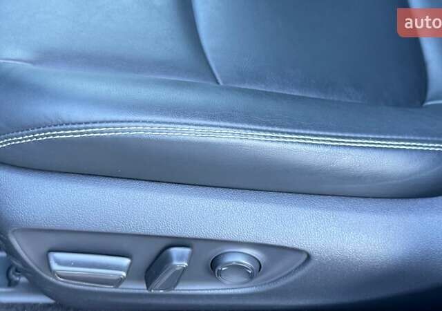 Синий Тойота РАВ 4, объемом двигателя 1.99 л и пробегом 57 тыс. км за 31912 $, фото 33 на Automoto.ua