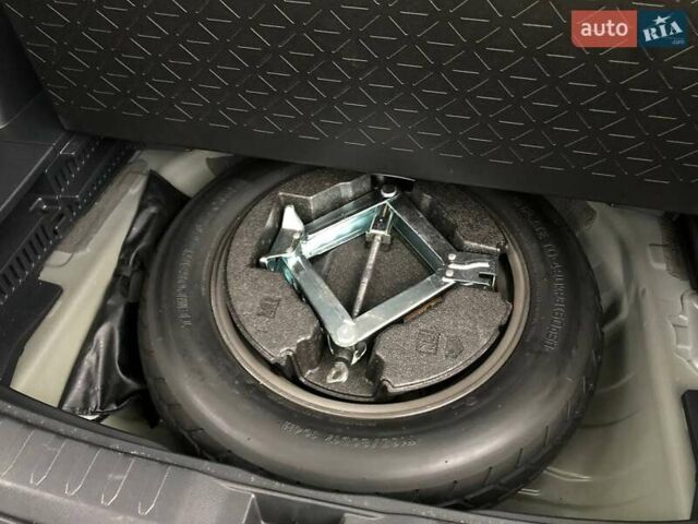 Синій Тойота РАВ 4, об'ємом двигуна 2.49 л та пробігом 62 тис. км за 27900 $, фото 14 на Automoto.ua